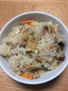 超うまい!鶏皮と椎茸の炊き込みご飯-レシピのメイン写真