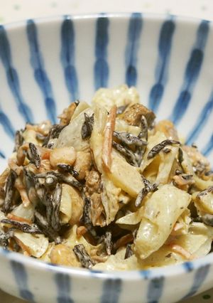 キャベツとひじきの煮物のリメイクサラダ♪-レシピのメイン写真