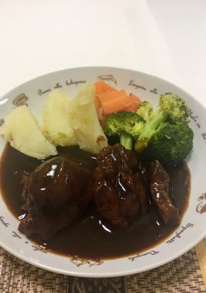 簡単ビーフシチュー-レシピのメイン写真