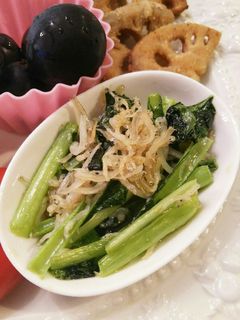 小松菜としらすの胡麻油炒め-レシピのメイン写真