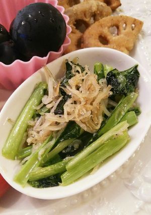 小松菜としらすの胡麻油炒め-レシピのメイン写真