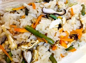 炊飯器で簡単！優しい味の山菜おこわ-レシピのメイン写真