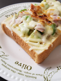 わさび塩こうじチーズトースト-レシピのメイン写真
