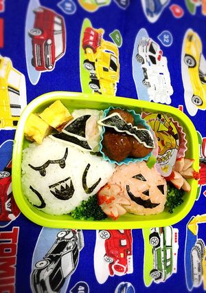 キャラ弁 ハロウィン マリオ テレサ弁当-レシピのメイン写真