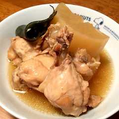 簡単☆麺つゆ☆鶏手羽元と大根の煮物-レシピのメイン写真