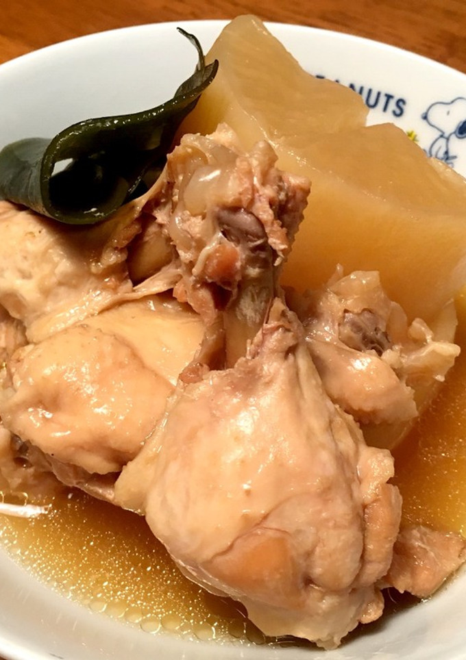 簡単☆麺つゆ☆鶏手羽元と大根の煮物-レシピのメイン写真