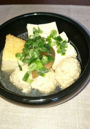 鶏団子と豆腐でイソフラボン(^3^)/-レシピのメイン写真