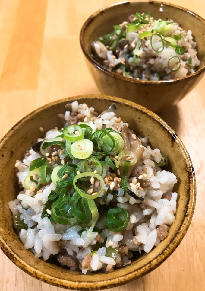 小松菜と舞茸と挽き肉の混ぜごはん-レシピのメイン写真