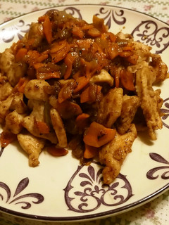 余った食材で簡単!鶏むね肉とにんじん炒め-レシピのメイン写真