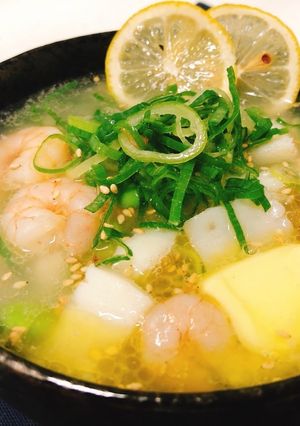 一人暮らしの簡単シーフードラーメン-レシピのメイン写真