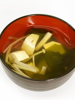 豆腐とわかめのすまし汁-レシピのメイン写真