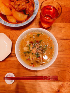 材料いれて煮るだけ♡もやしウマ味噌スープ-レシピのメイン写真