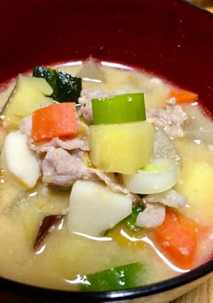 秋の根菜たっぷりの豚汁-レシピのメイン写真