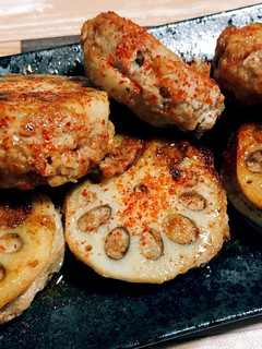●満腹!ピリ辛れんこんはさみバーグ◯-レシピのメイン写真