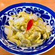白菜の漬物をお手軽に 牛乳パックがミソ