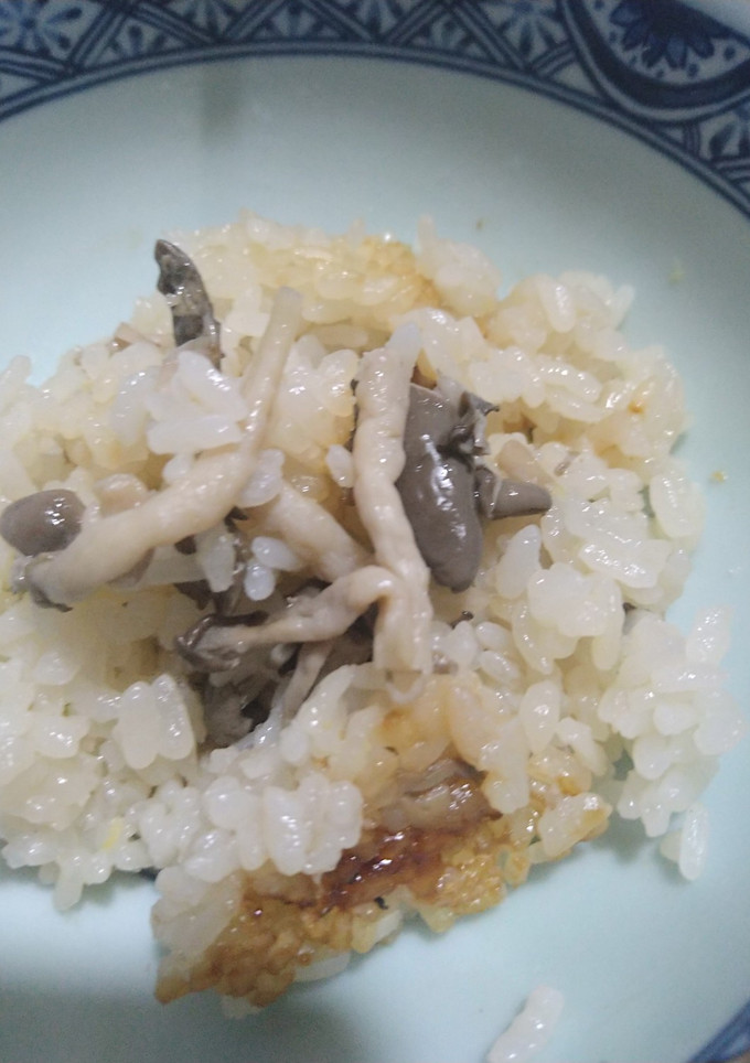 蕎麦つゆで簡単　シメジ御飯　-レシピのメイン写真