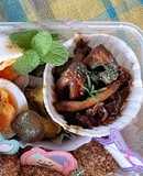 マンネリ脱出お弁当に便利！キノコカレー煮