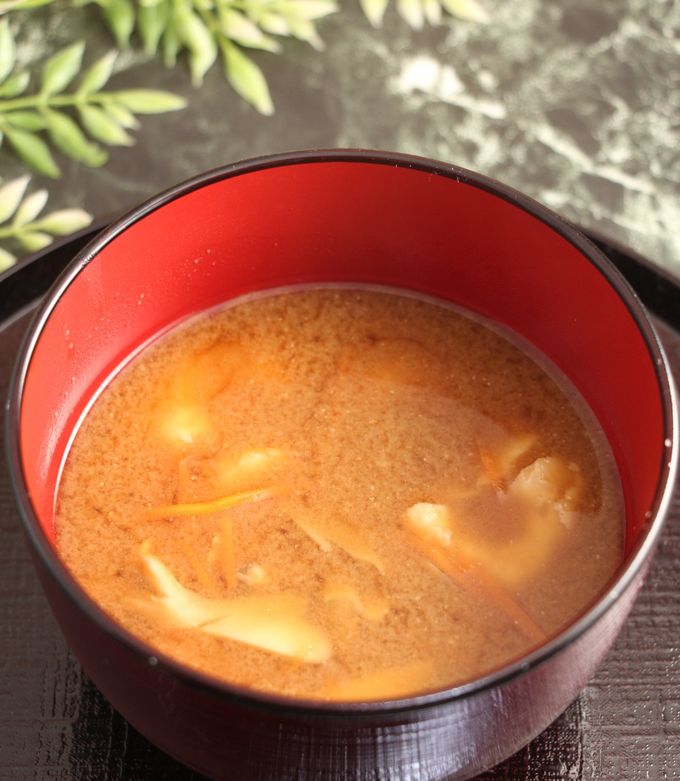 骨粗鬆症対策！つみれと舞茸のお味噌汁-レシピのメイン写真
