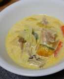 不器用南瓜と鶏もも肉のクリームシチュー