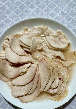 炊飯器で1kg仕込む鶏むねサラダチキン-レシピのメイン写真