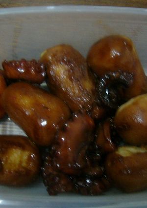 超簡単。たこと里芋の甘露煮-レシピのメイン写真