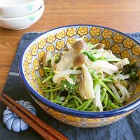 基本からアレンジまで！思わずつくりたくなる「しめじもやし」の