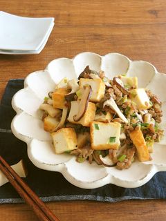 きのこと厚揚げと挽肉のピリ辛生姜醤油炒め-レシピのメイン写真