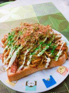 ☆焼きそばパン〜のっけただけ超特急編〜☆-レシピのメイン写真