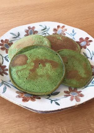 米粉とヨーグルトでヘルシー抹茶パンケーキ-レシピのメイン写真