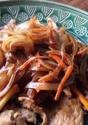 簡単☆豚肉と玉ねぎのウスターソース炒め-レシピのメイン写真