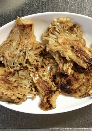 雑な男料理：えのきのニンニク醤油焼き！！-レシピのメイン写真