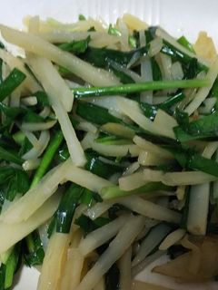 簡単中華・細切りジャガイモと青菜の塩炒め-レシピのメイン写真