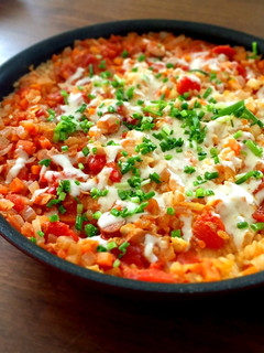 フライパンdeトロ〜りチーズトマトピラフ-レシピのメイン写真