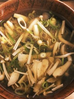きのこたっぷりキノコ汁-レシピのメイン写真