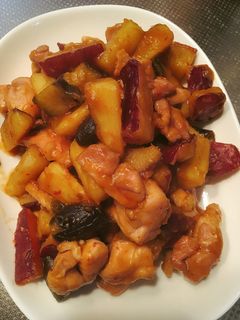 さつまいもと鶏モモ肉のピリ辛炒め-レシピのメイン写真