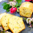 【薩摩芋の蜂蜜黒ごまミニパウンドケーキ】
