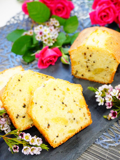 【薩摩芋の蜂蜜黒ごまミニパウンドケーキ】-レシピのメイン写真