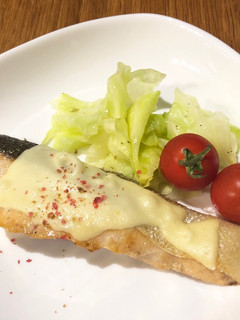 フライパンで簡単☆秋鮭のチーズ焼き-レシピのメイン写真