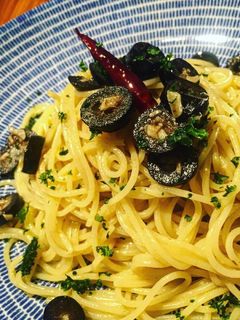 やみつき!アンチョビとオリーブのパスタ-レシピのメイン写真