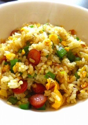 炒飯用調味油を使ったシンプルパラパラ炒飯-レシピのメイン写真