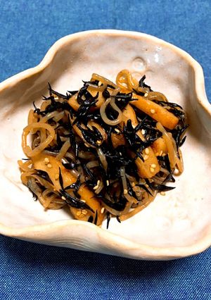 生ひじきと糸こんにゃくの煮物-レシピのメイン写真