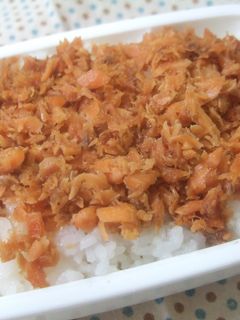 焼肉のたれde鮭フレーク-レシピのメイン写真