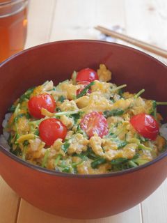 豆苗のふわとろチーズ卵丼-レシピのメイン写真
