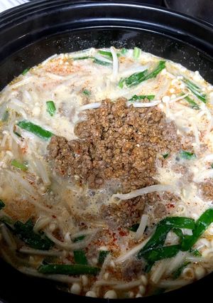 早い！安い！美味い！もやし坦々鍋-レシピのメイン写真