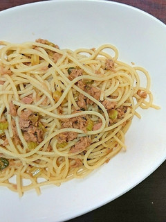 簡単!セロリとツナの和風パスタ-レシピのメイン写真