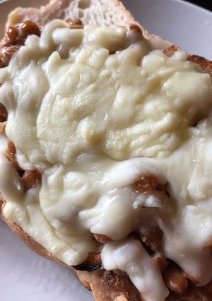 納豆と梅干しのチーズトースト-レシピのメイン写真