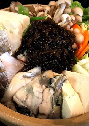 もずくと牡蠣の土手鍋-レシピのメイン写真