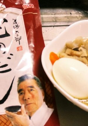 秋の鶏もも肉の塩ダシ煮込み-レシピのメイン写真