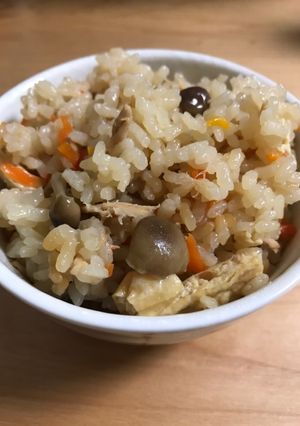 保育園レシピ☆ツナとしめじの炊き込みご飯-レシピのメイン写真