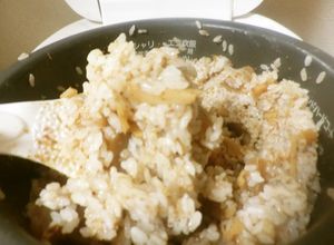 粉鰹（かつお）節とレンコンの炊き込みご飯-レシピのメイン写真